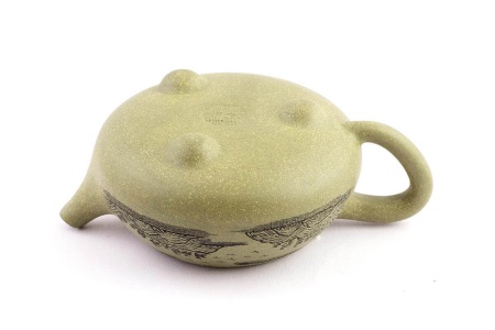 Чайник глиняный «Печаль о весне» 180 мл.. Цена: 3 140 ₽ руб.