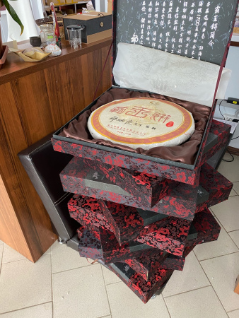 Прессованный шу пуэр - Шу пуэр 2007 г. "Баван" завода "Хайвань" блин 3 кг, 