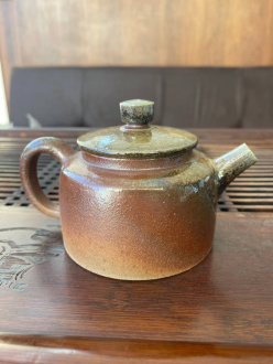 Глиняный чайник дровяного обжига «Вьюн» 220 мл. Цена: 18&nbsp;520 ₽ руб.