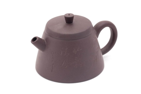 Чайник глиняный «Чжайгун», 150 мл. Цена: 3 520 ₽ руб.