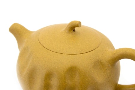 Чайник из исинской глины «Юньши» мастера Гао Веньи, 180 мл.. Цена: 16 570 ₽ руб.