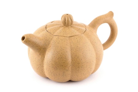 Глиняный чайник «Мячик». Цена: 2 970 ₽ руб.