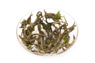 Белый чай Даган Мудань ван 2021 г. Королевский пион из деревни Даган