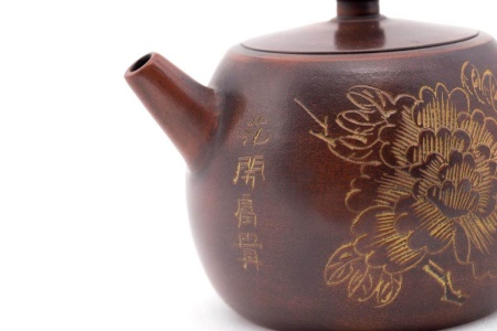 Исинский глиняный чайник «Сара Бернар» мастер Ин Хуаюй, 200 мл. Цена: 6 500 ₽ руб.