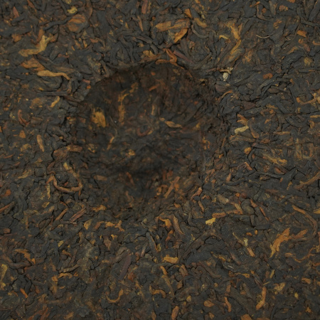 Прессованный шу пуэр - Шу пуэр 2020 г. "Инь Гуй" завода "Син Ян Ча" 357 г, 