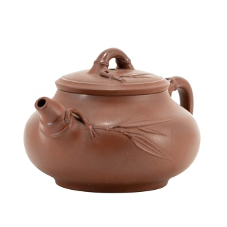 Чайник из исинской глины "Бамбуковая ветвь", 190 мл.. Цена: 11 270 ₽ руб.