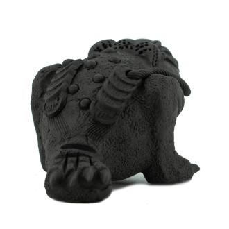 Чайная игрушка «Трёхлапая жаба богатства глиняная» | 茶宠 Чайная игрушка «Трёхлапая жаба богатства глиняная». Цена: 1 570 ₽ руб.